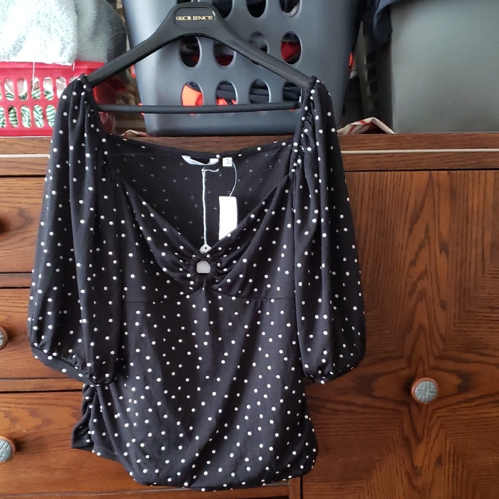 Reitmans Black and White Polka Dot Blouse